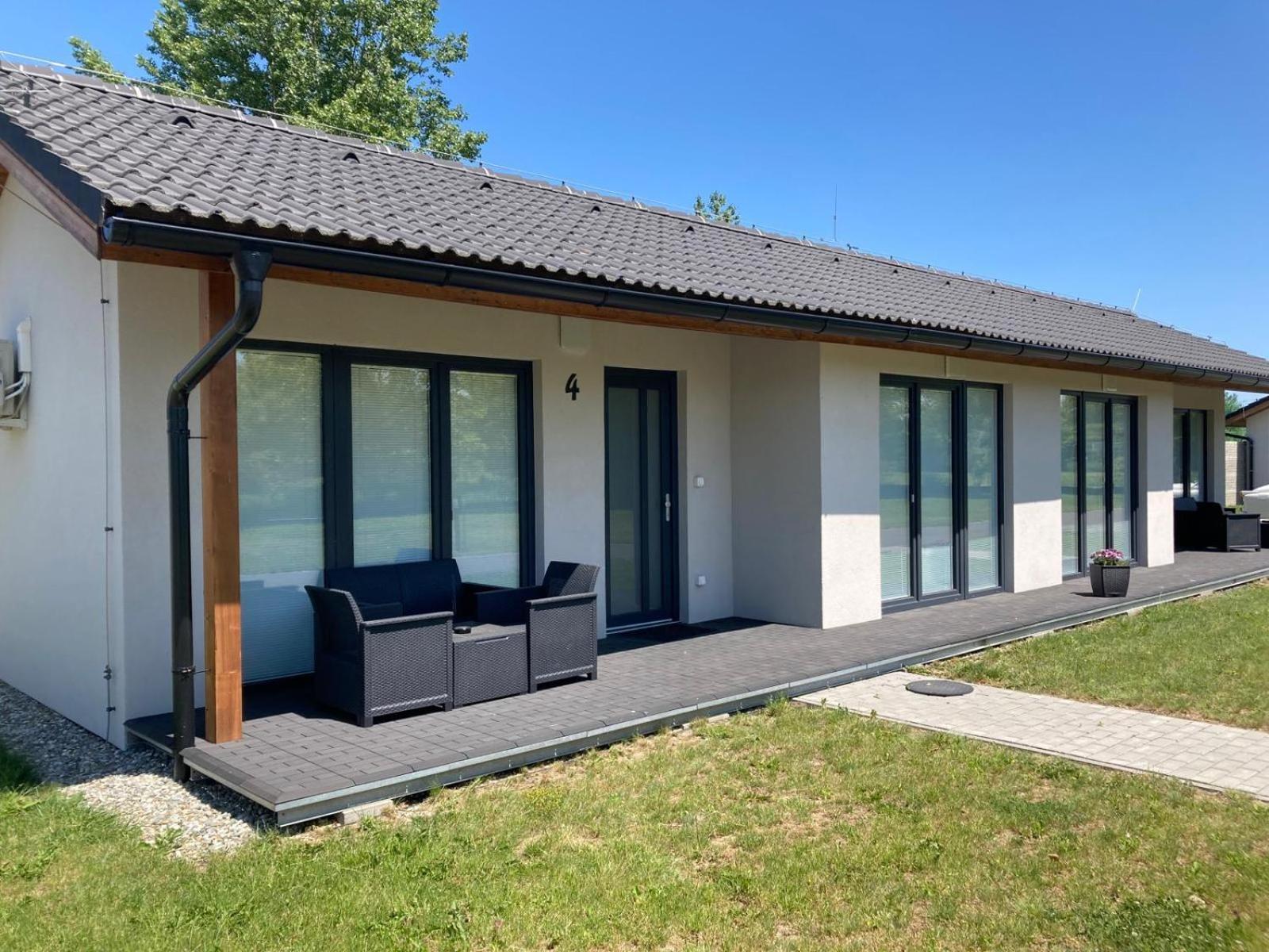 Skleniky Apartment